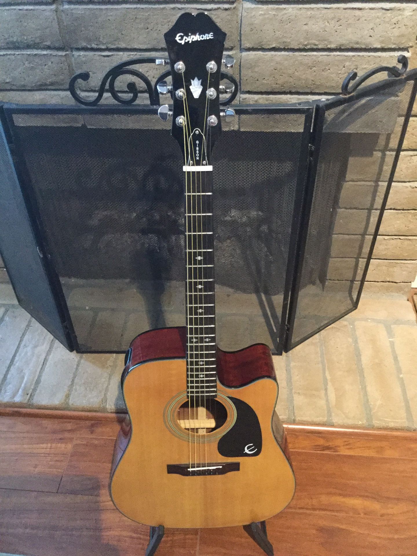 Epiphone PR 350 CE acoustic electric guitar