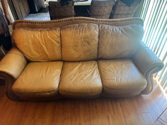 Furniture Set (Free)