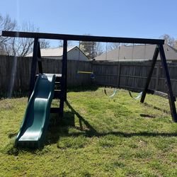 Swing set