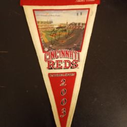Cincinnati Reds Autographed Penanant 