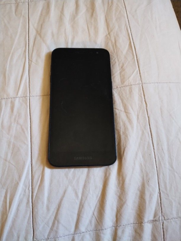 Samsung J2. Cell Phone 📱 Unlocked