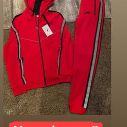 Red Men Nike Sweatsuit Size Small Med Large 