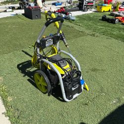 Pressure Washer Machine Ryobi 3000 Psi. Eléctrico  Trabajando $220 Firme Está. Nueba 