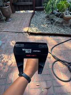 Odyssey White Hot Versa Seven 33.5" – $150 OBO