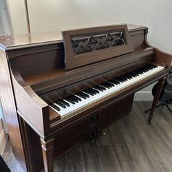 Piano/Brown/practic medium.