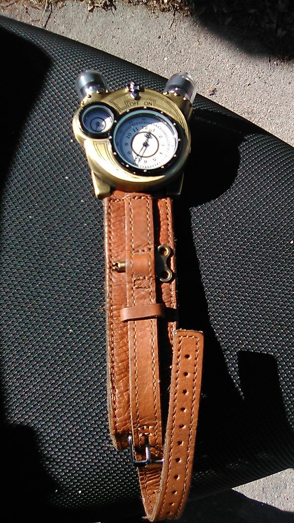 thinkgeek steampunk watch