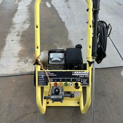 Karcher Pressure Washer Honda Motor 2400psi 160cc 5hp in good condition. There is a little bit leak in water pump.