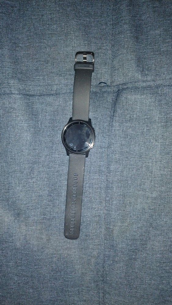 Harmon Vicioactive 3 Smart Watch Fitbit