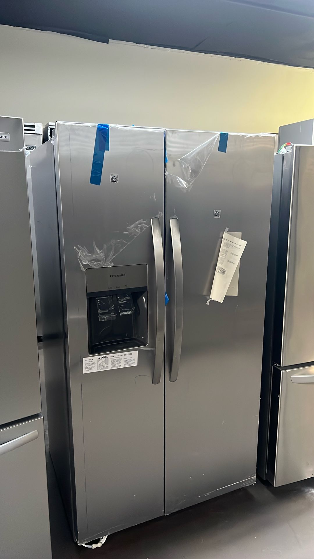 New Open Box Frigidaire Stainless Steel Side By Side Refrigerator