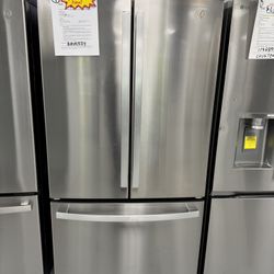 GE 27 Cu.ft French Door Refrigerator With Internal Water And Air 