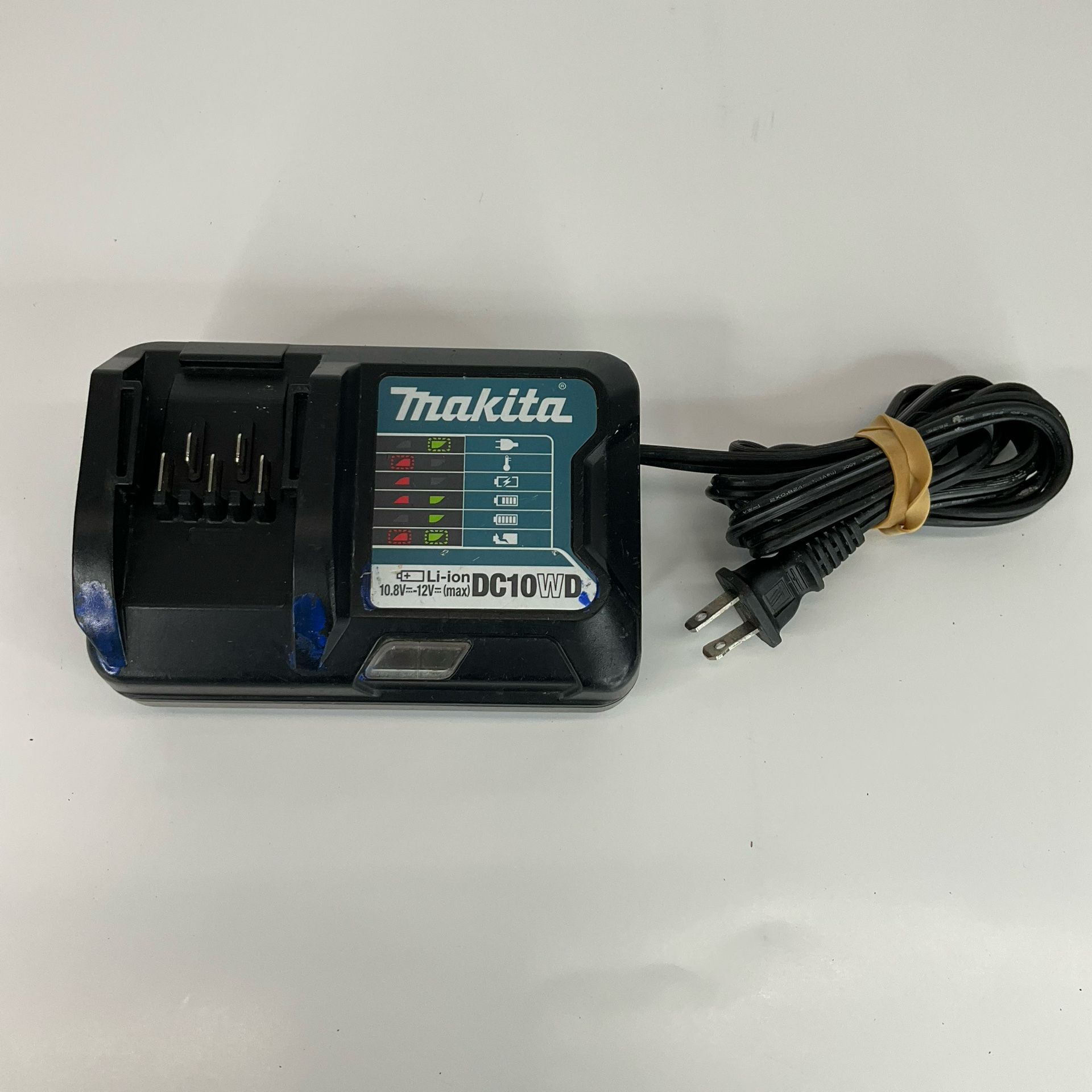 Makita DC10WD Charger