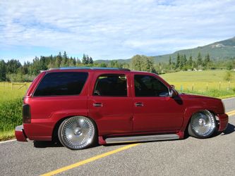 Escalade parts