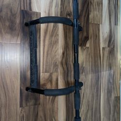 Gold’s GYM Pull Up Bar