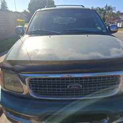 1998 Ford Expedition XLT