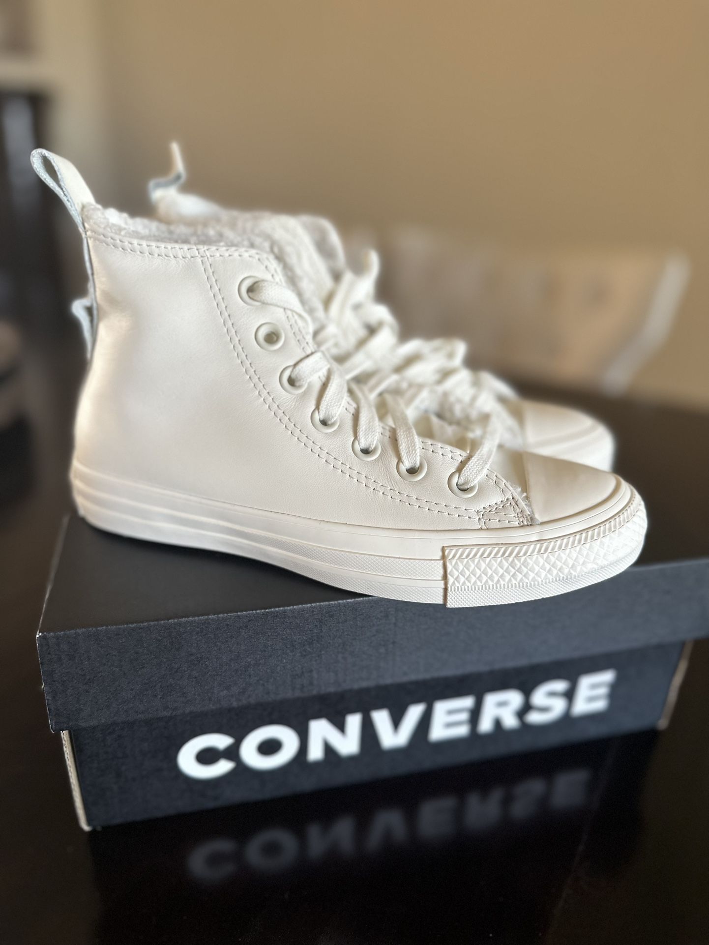 Converse Womens Sneakers