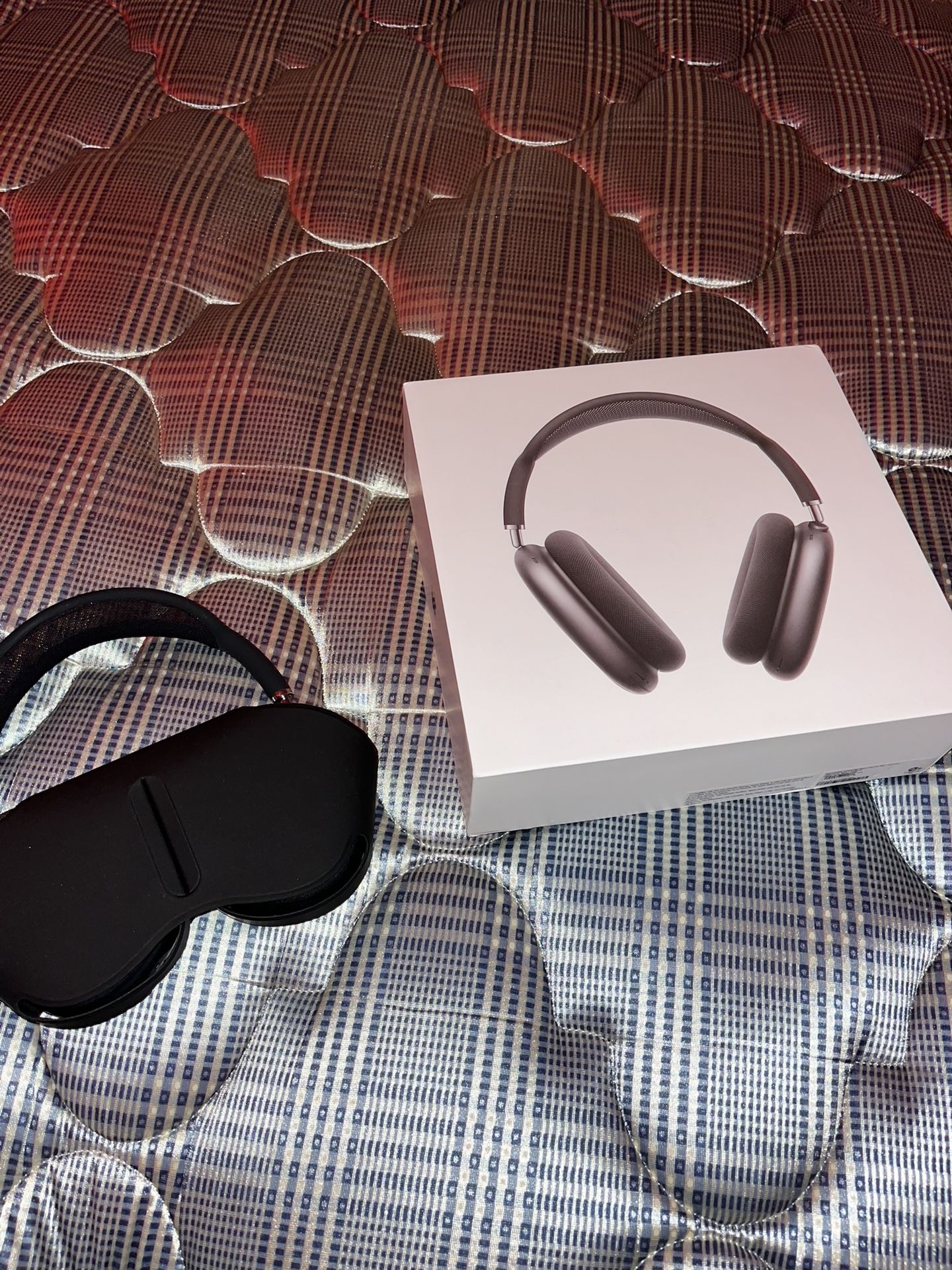 1:1 Apple AirPod maxes (space grey)