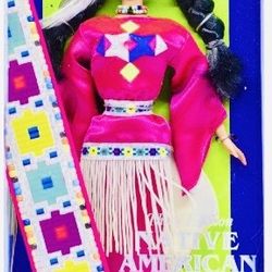 Barbie Native American Third Edition - Dolls of The World Collection VINTAGE