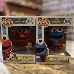 Elmo And Cookie Monster Bundle 