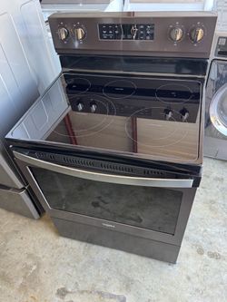 Whirlpool stove electric