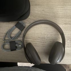 🔥Deal Of The Day 🔥🔥🔥Beats by Dr. Dre Studio Pro Brown Wireless Bluetooth Headphones Noise-Cancelling