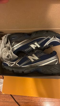 Navy blue new balances $80