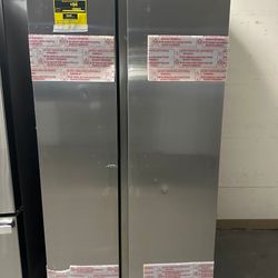 SAMSUNG NEW OPEN BOX 36” SIDE BY SIDE REFRIGERATOR WITH WARRANTY