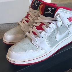 Jordan 1 Retro Mid  Hare (Bugs bunny’s) 2015 