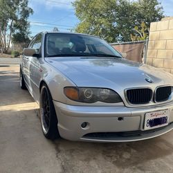 BMW 2004 325i-4