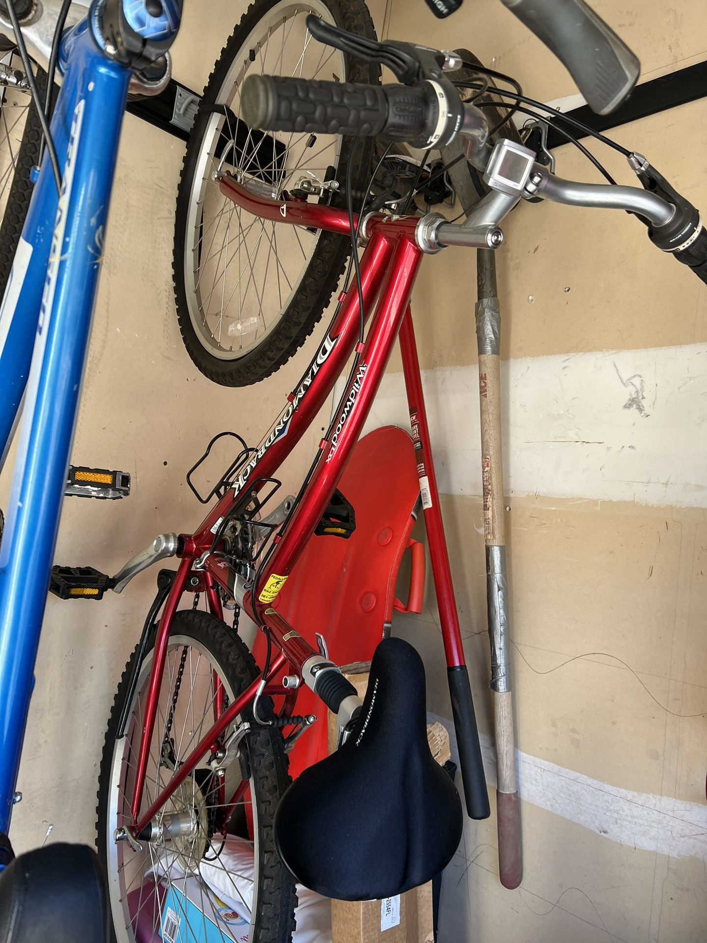 Women’s Bike. Barely Used