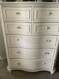 Tall dresser