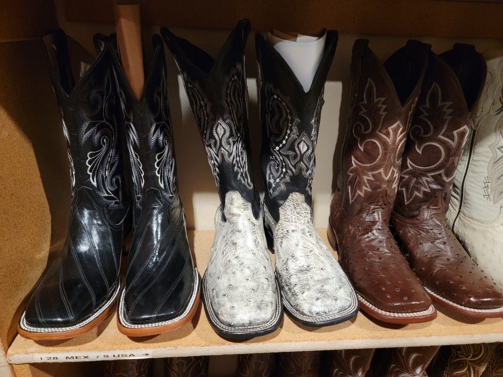 Botas En El Area De Grand Prairie Tx