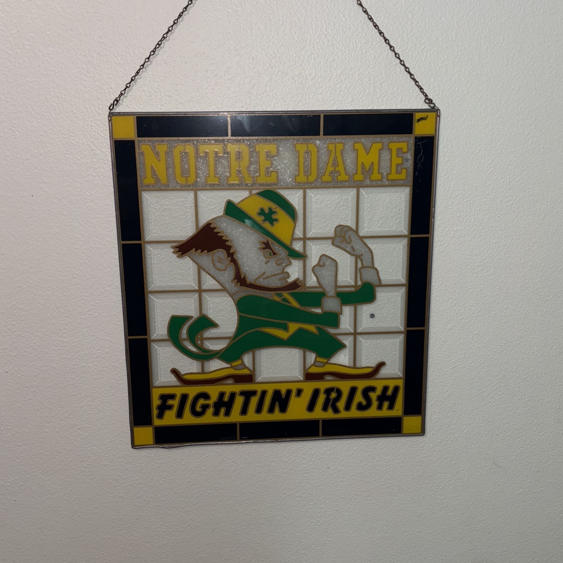 Notre Dame 1988 National Champs Fighting Irish Stained Glass W/ Chain 17.5”x16”