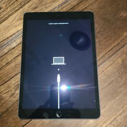 I Pad 7th Gen In Restore Mode 50$
