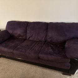 Purple Couch And Love Seat 