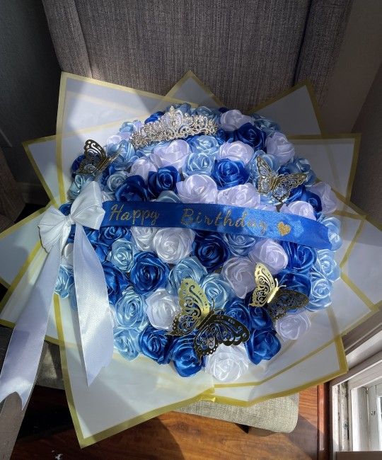 Custom Ribbon Rose Bouquets & Unique

Floral Gifts | Real, Artificial, Money Bouquets

& More