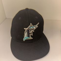 Baseball Fitted Hats For Sale!