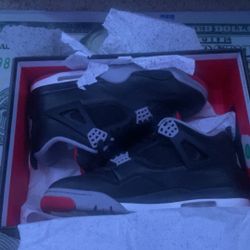 Jordan 4 OG Breds 