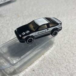 1:64 Diecast 1986 Toyota Corolla AE86