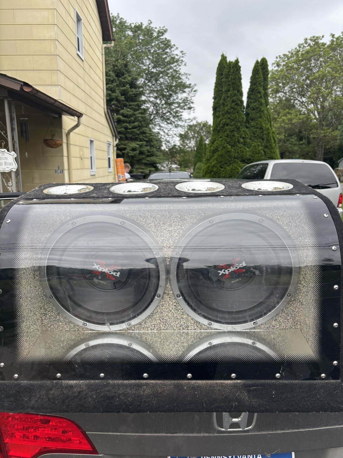2 12inch Xplod Subs