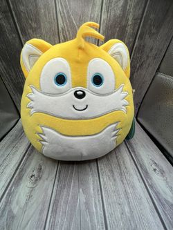 Sonic Squish Mello Tails NWT