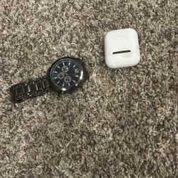Airpods And Analog Watch