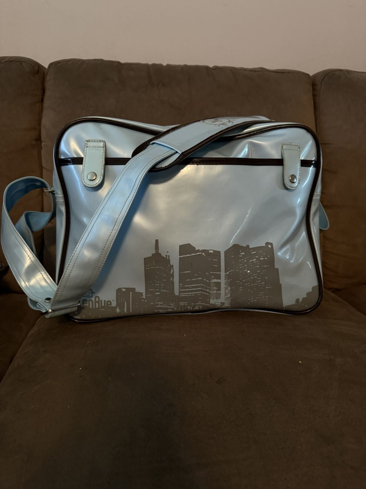 City Skyline Diaper Bag With 2 Changing Pads 