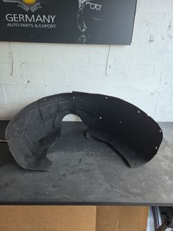 TESLA MODEL S 2021-25 REAR RIGHT WHEEL FENDER LINER MUD FLAP 1569759-00-B OEM