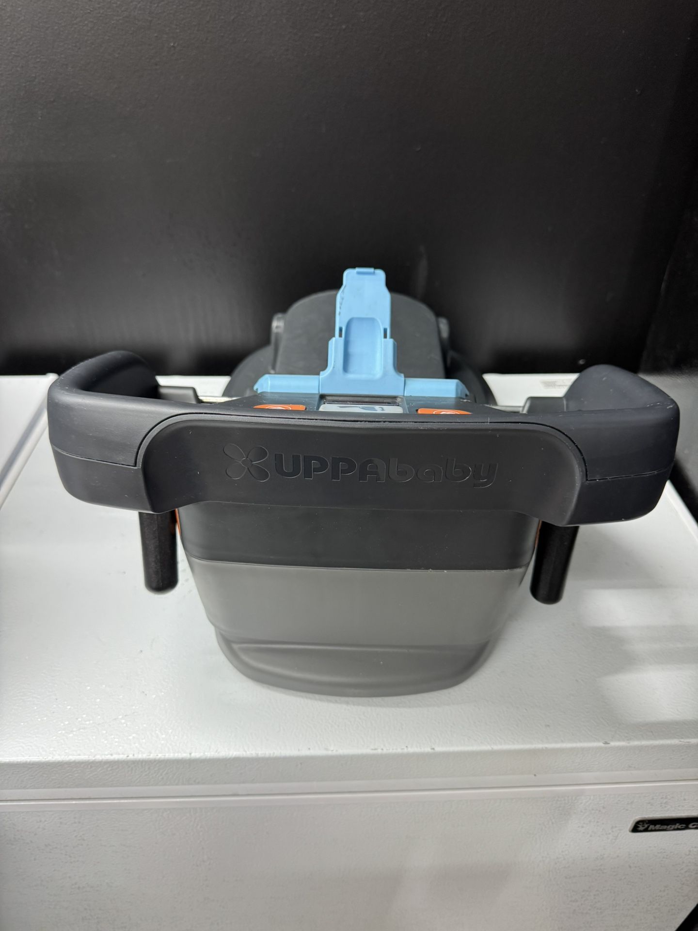 Uppababy Mesa Car seat Base