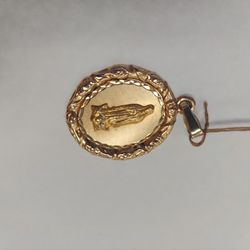 14k 7.8g 2" Oval Virgin Mary Pendant 