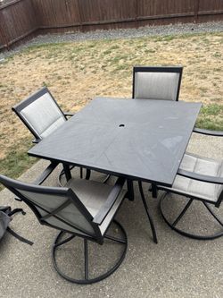 Outdoor Table 