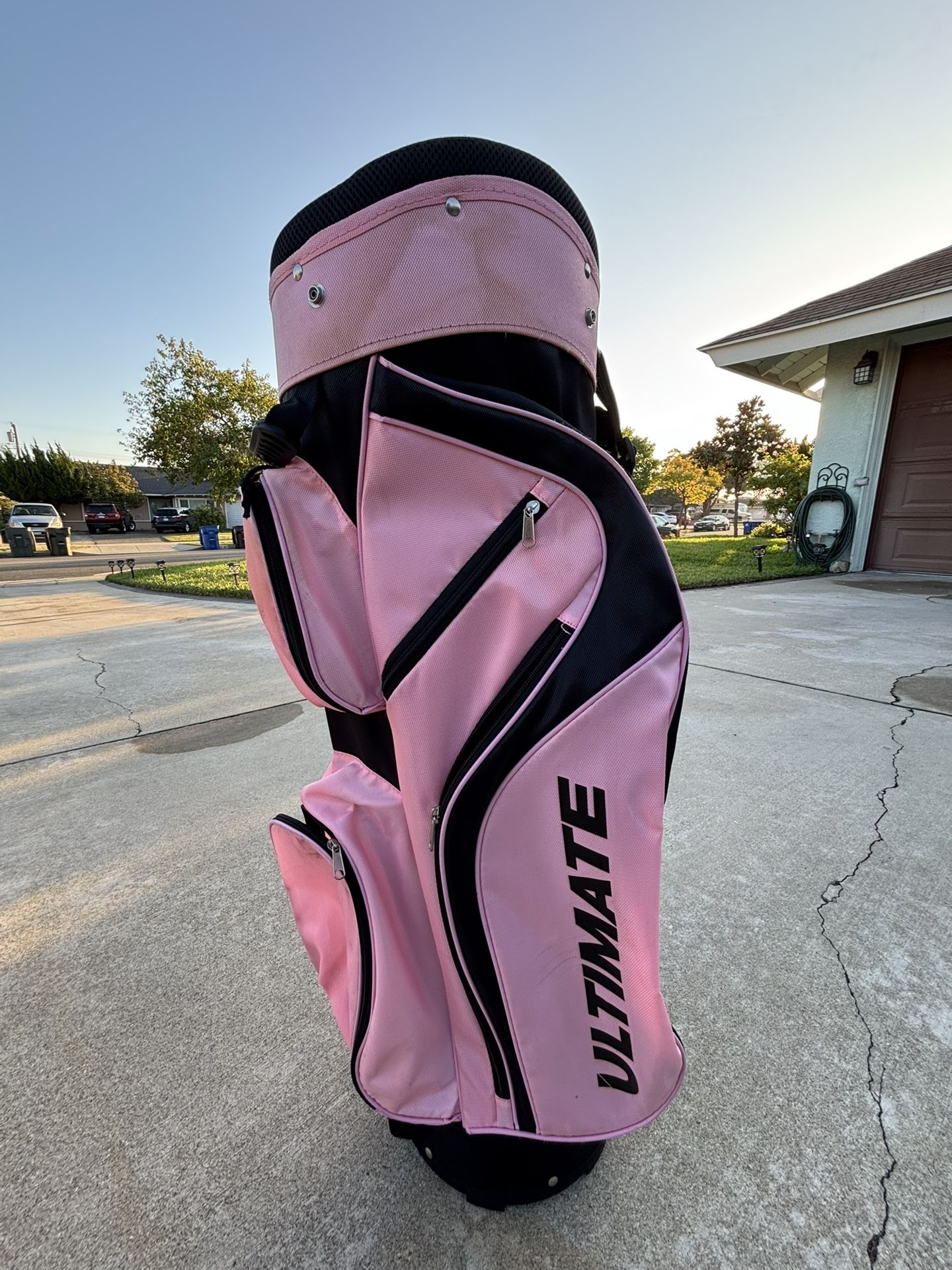 Pink Women’s Golf Bag