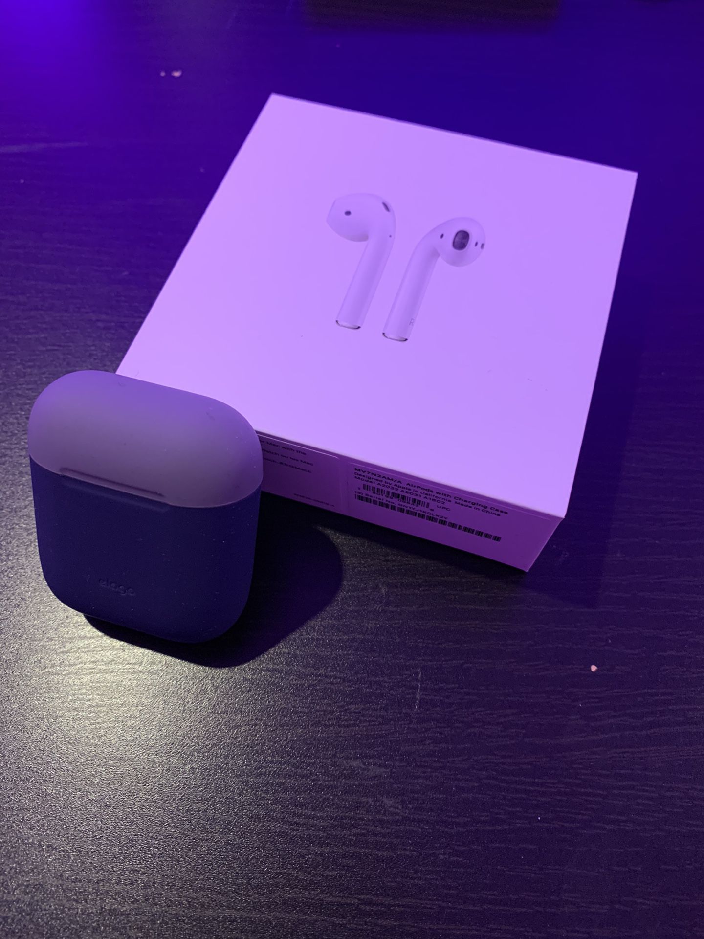 Apple AirPods 2nd gen (current generation)