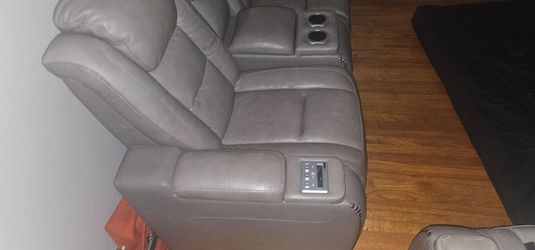 2-Piece Leather Reclining Living Room Set – Originally $6K – MUST GO!!