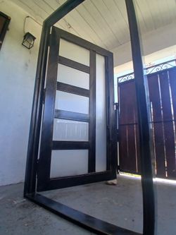 Puerta de metal
